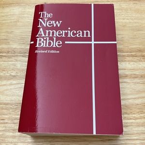 COPY - BOOK - THE NEW AMERICAN BIBLE
